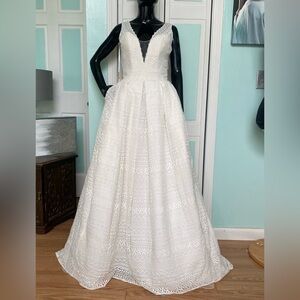 Size 10 11045 Sweetheart by Justin Alexander Ivory lace dress wedding dress NWT
